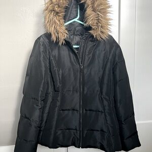 Matte black fur trimmed jacket warm for winter and cute